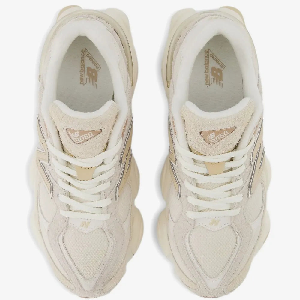 New Balance baskets 9060 'Bisque'