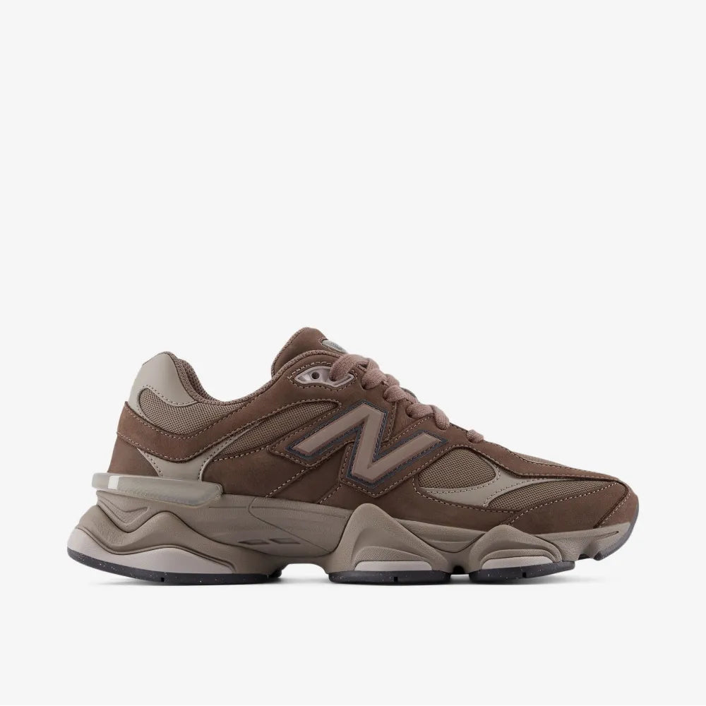 New Balance baskets 9060 à lacets