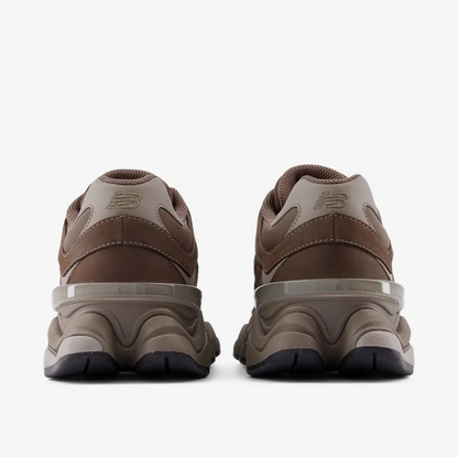 New Balance baskets 9060 à lacets
