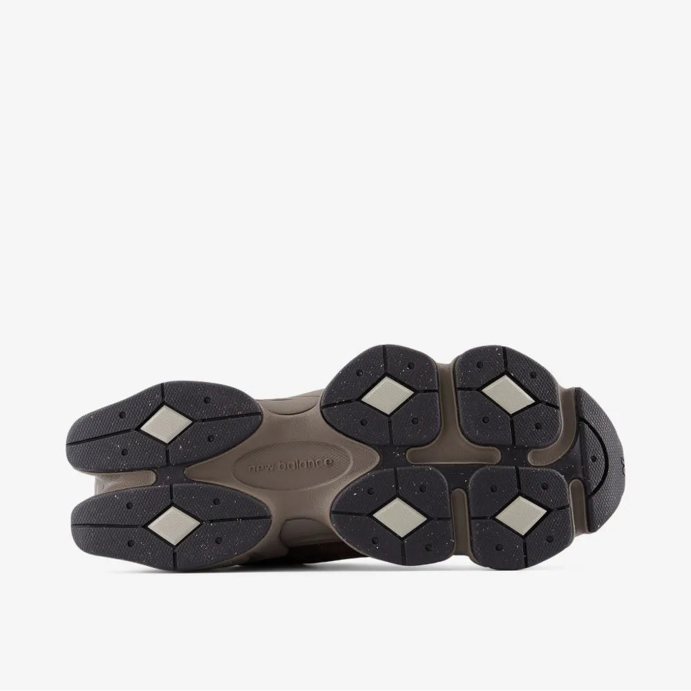 New Balance baskets 9060 à lacets