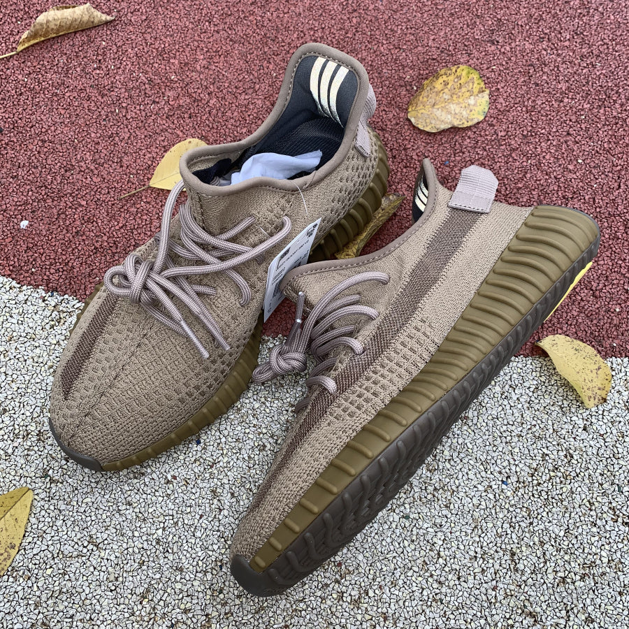 YEEZY BOOST 350 V2 "Ziemia"