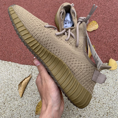 YEEZY BOOST 350 V2 "Ziemia"