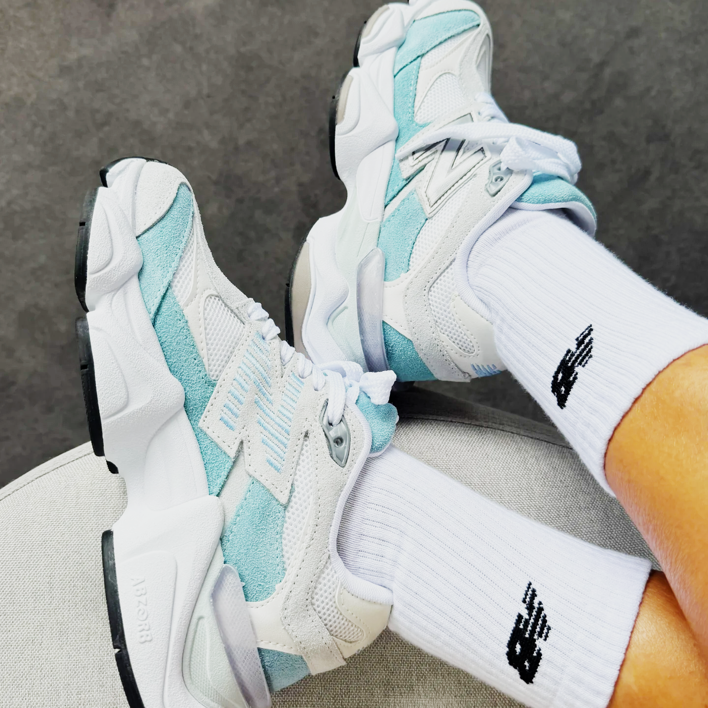 New balance 9060 azul bebê